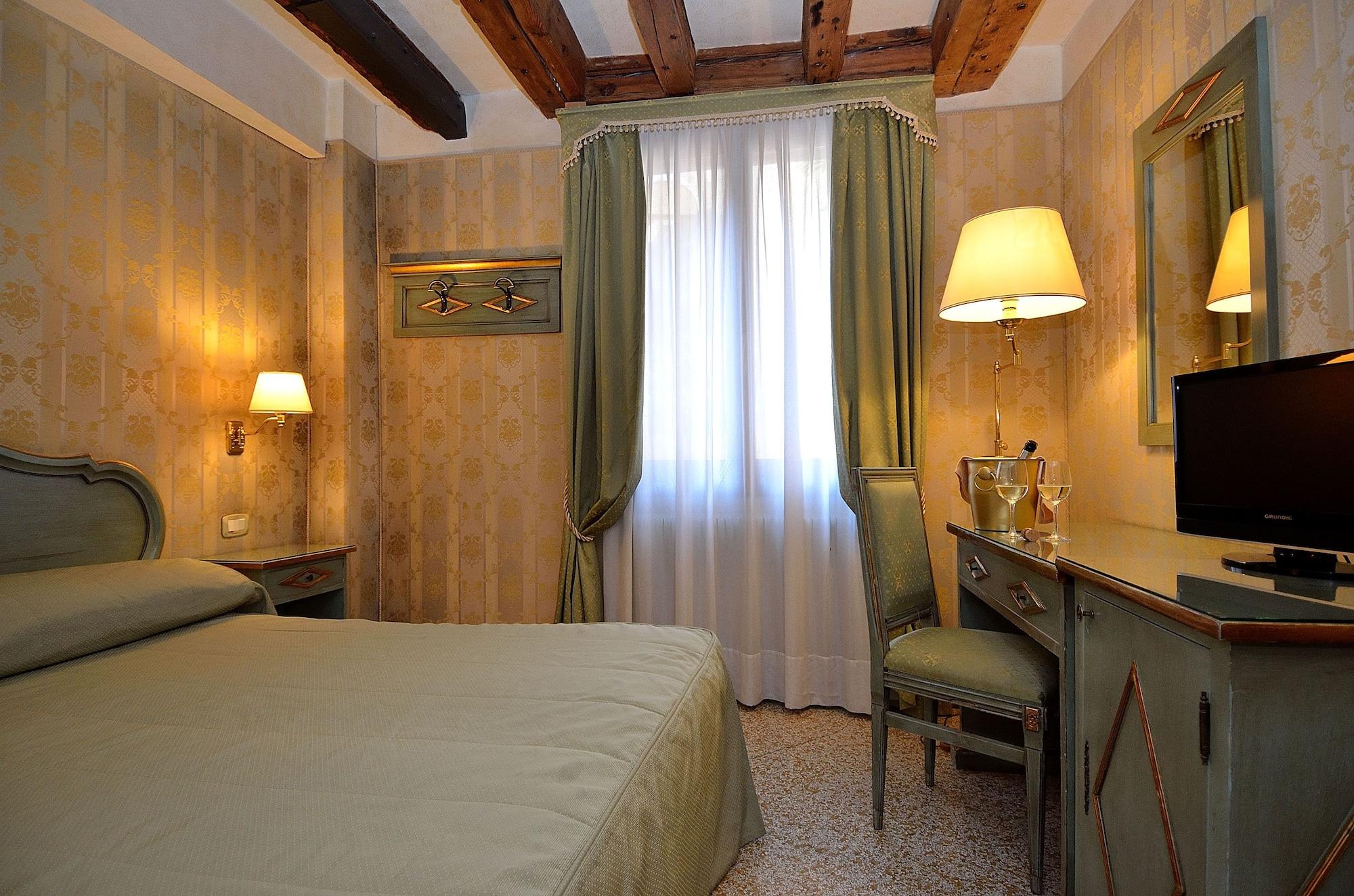Locanda La Corte Венеция Екстериор снимка