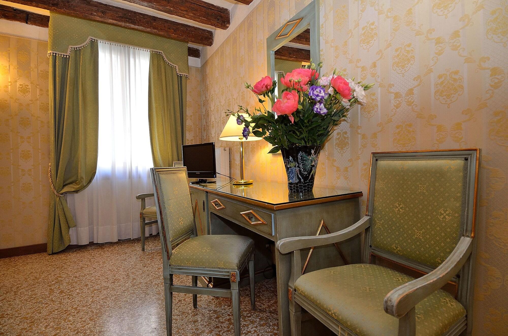 Locanda La Corte Венеция Екстериор снимка